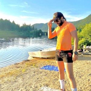 Meet your Posher, Amine